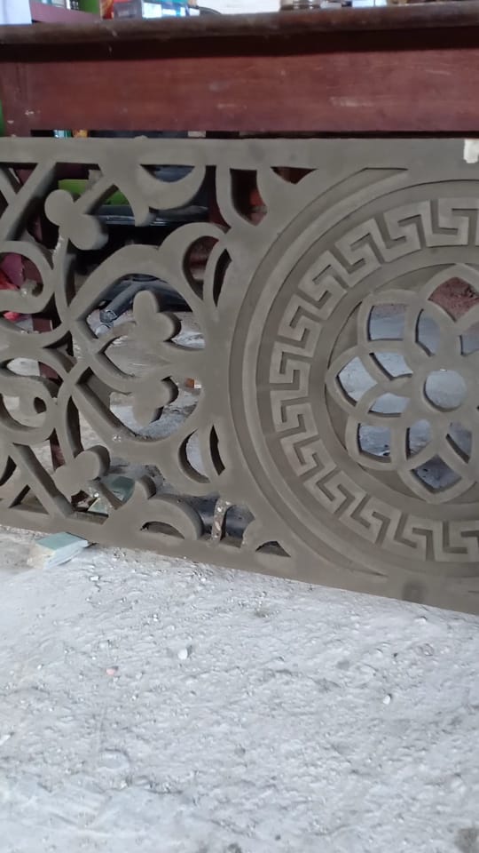 GRC Motif Pucuk Versace